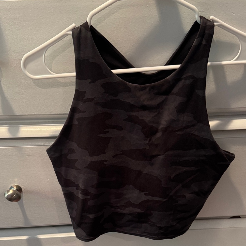 Athleta purpose crop bra top